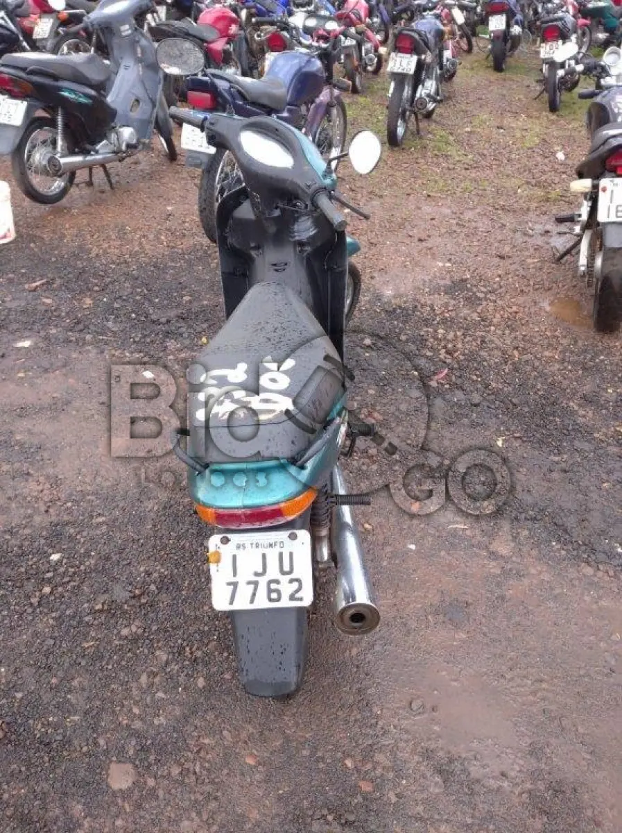 LOTE 132 - HONDA/C100 BIZ ES
