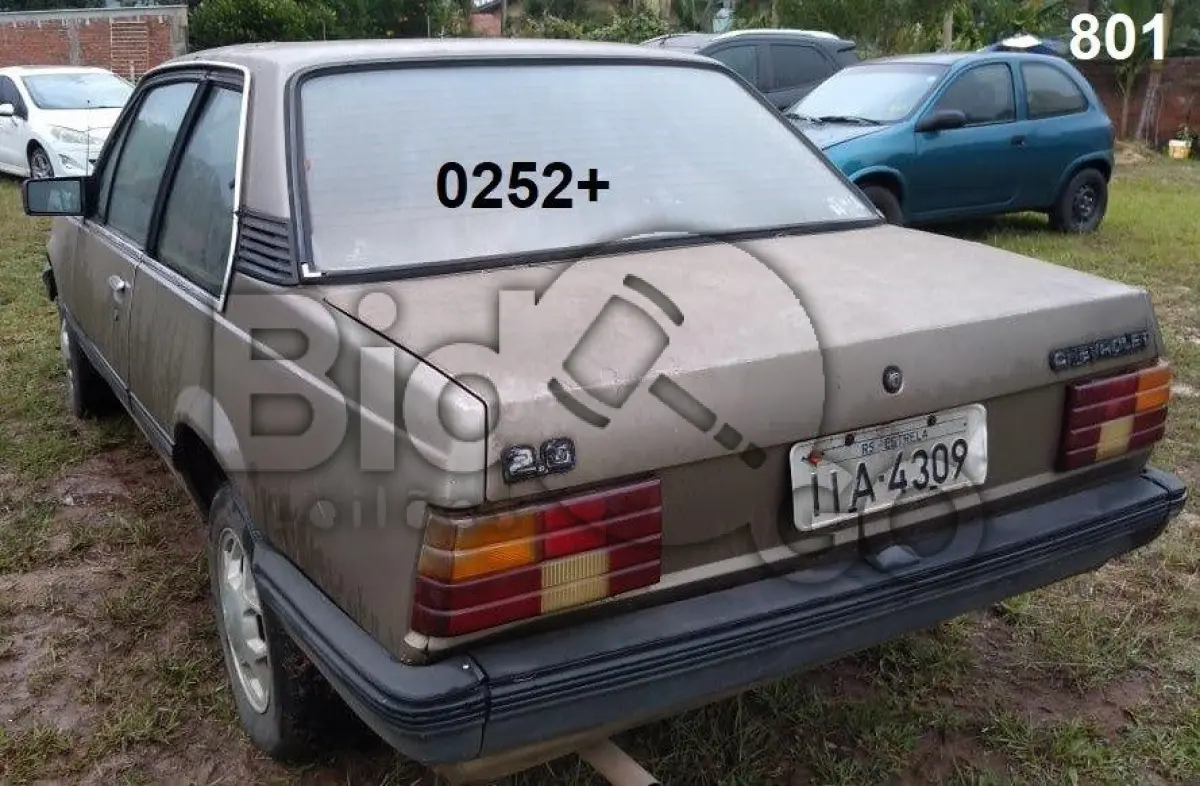LOTE 252 - SUCATAS AUTOMOTIVAS