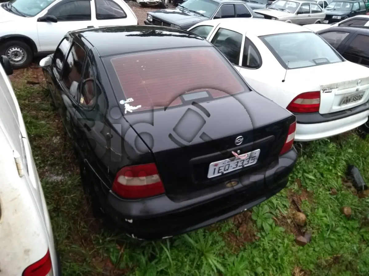 LOTE 266 - SUCATAS AUTOMOTIVAS