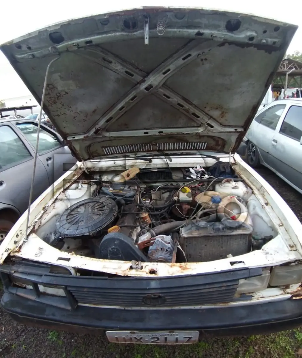 LOTE 231 - SUCATAS AUTOMOTIVAS
