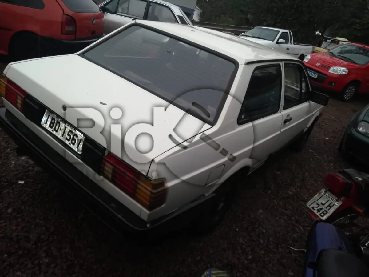 LOTE 310 - VW/VOYAGE CL
