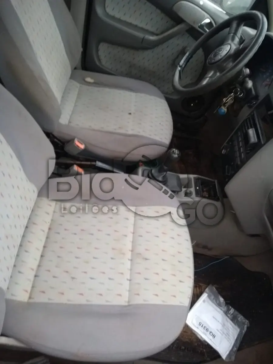 LOTE 267 - SUCATAS AUTOMOTIVAS