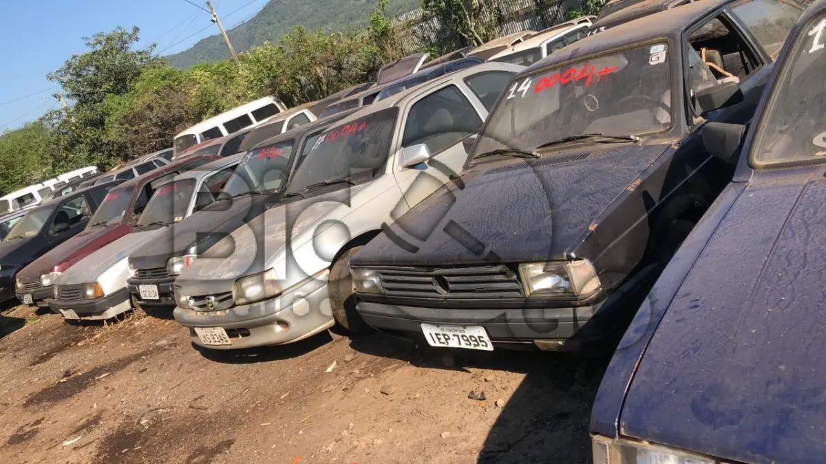LOTE 004 - SUCATAS AUTOMOTIVAS