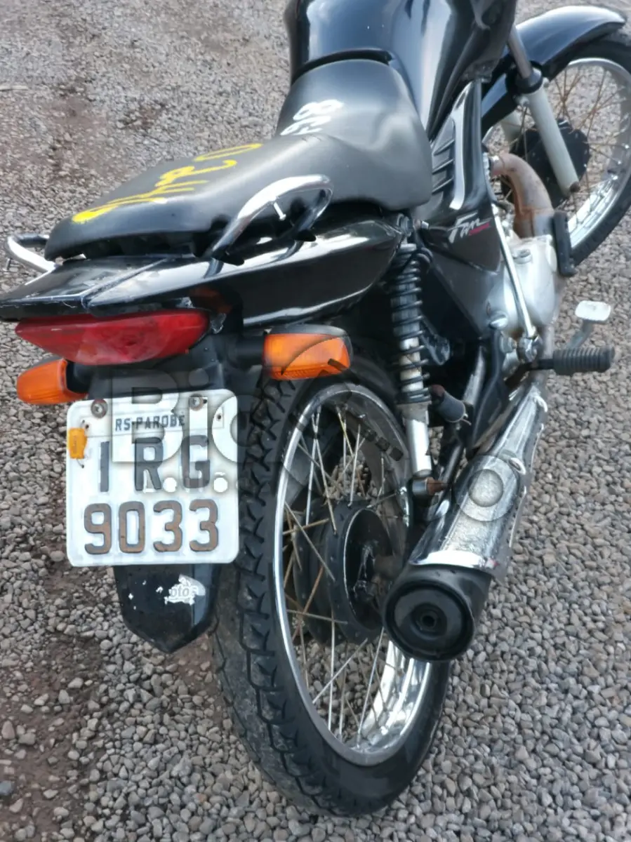 LOTE 246 - HONDA/CG 125 FAN KS