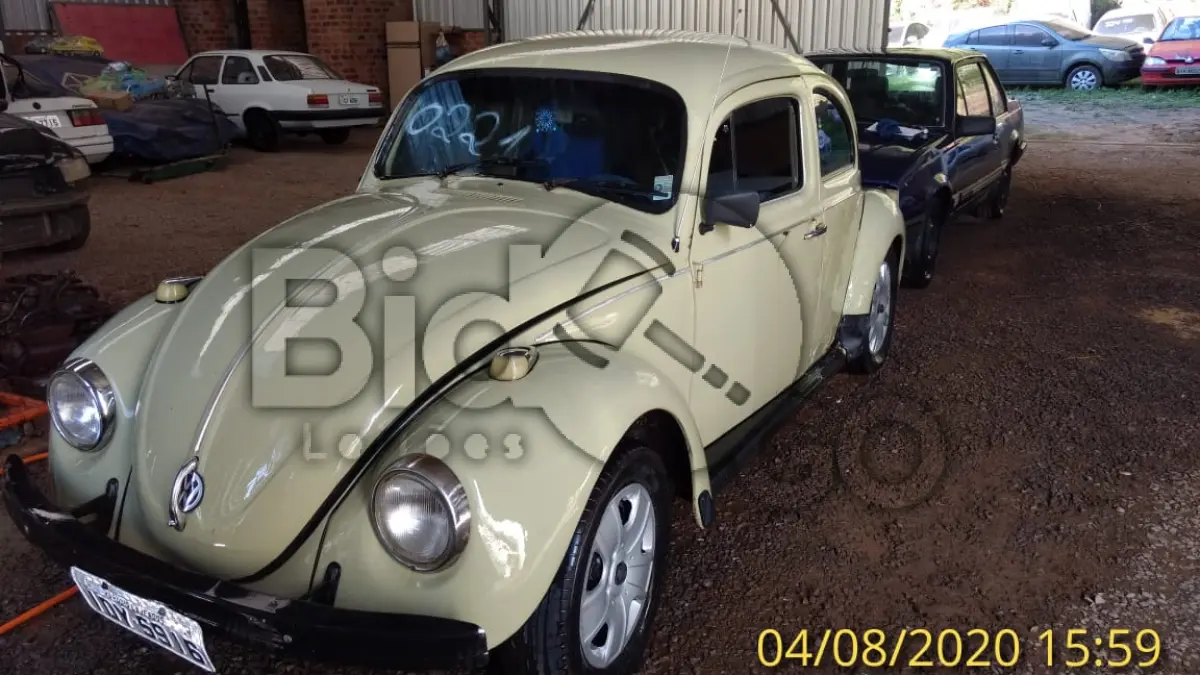 LOTE 221 - VW/FUSCA 1300