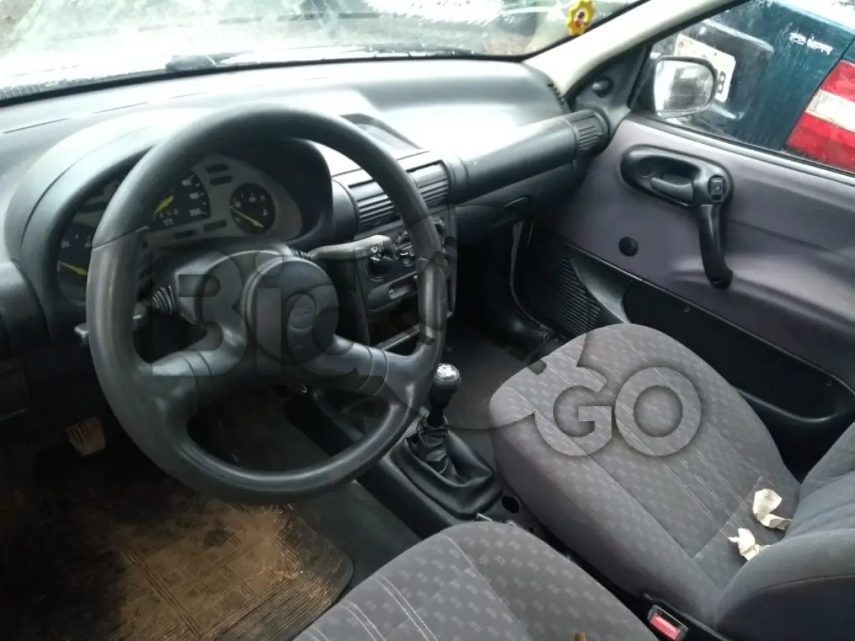 LOTE 301 - GM/CORSA WIND