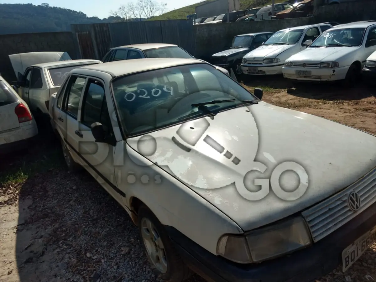 LOTE 204 - SUCATAS AUTOMOTIVAS