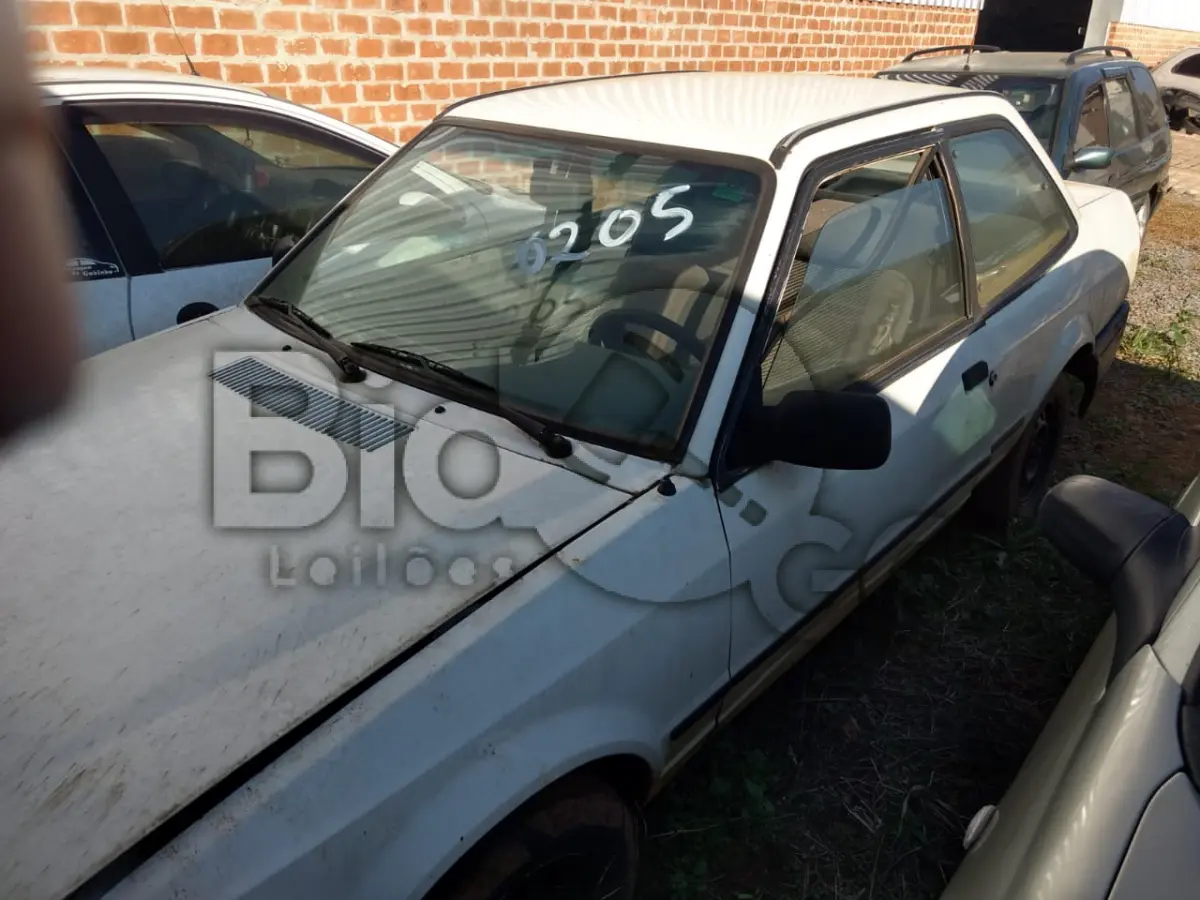 LOTE 205 - SUCATAS AUTOMOTIVAS