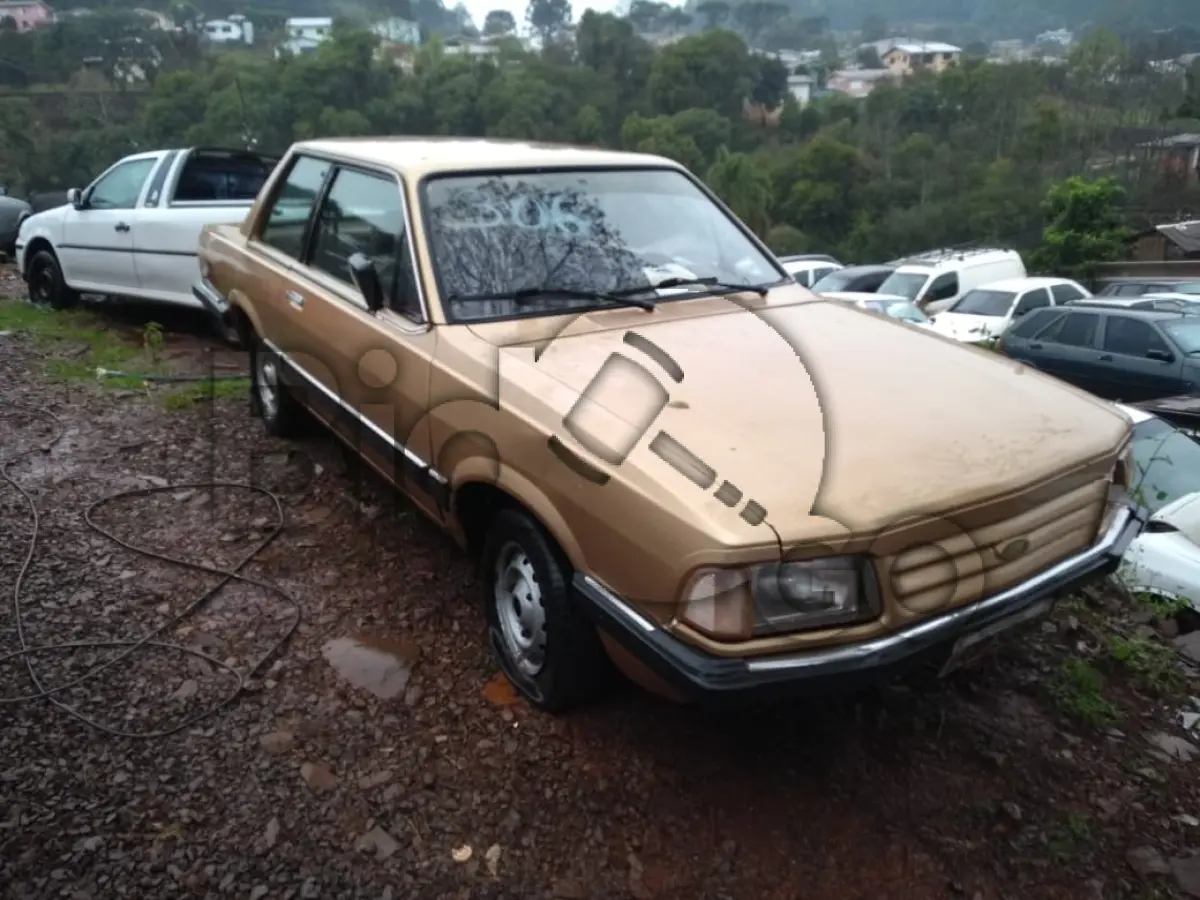 LOTE 306 - FORD/DEL REY GL