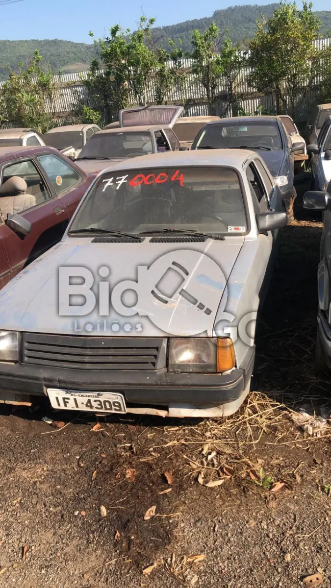 LOTE 004 - SUCATAS AUTOMOTIVAS