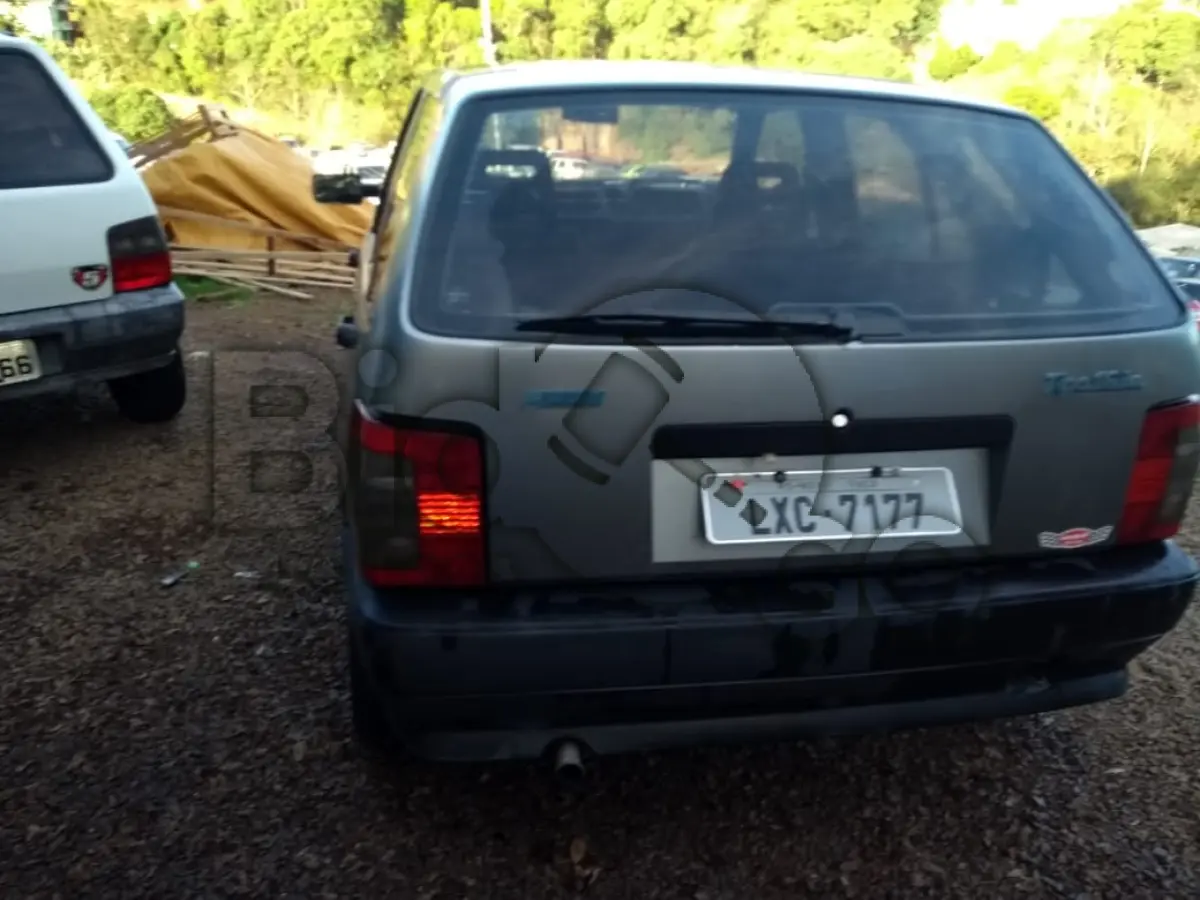 LOTE 303 - IMP/FIAT TIPO 1.6 IE
