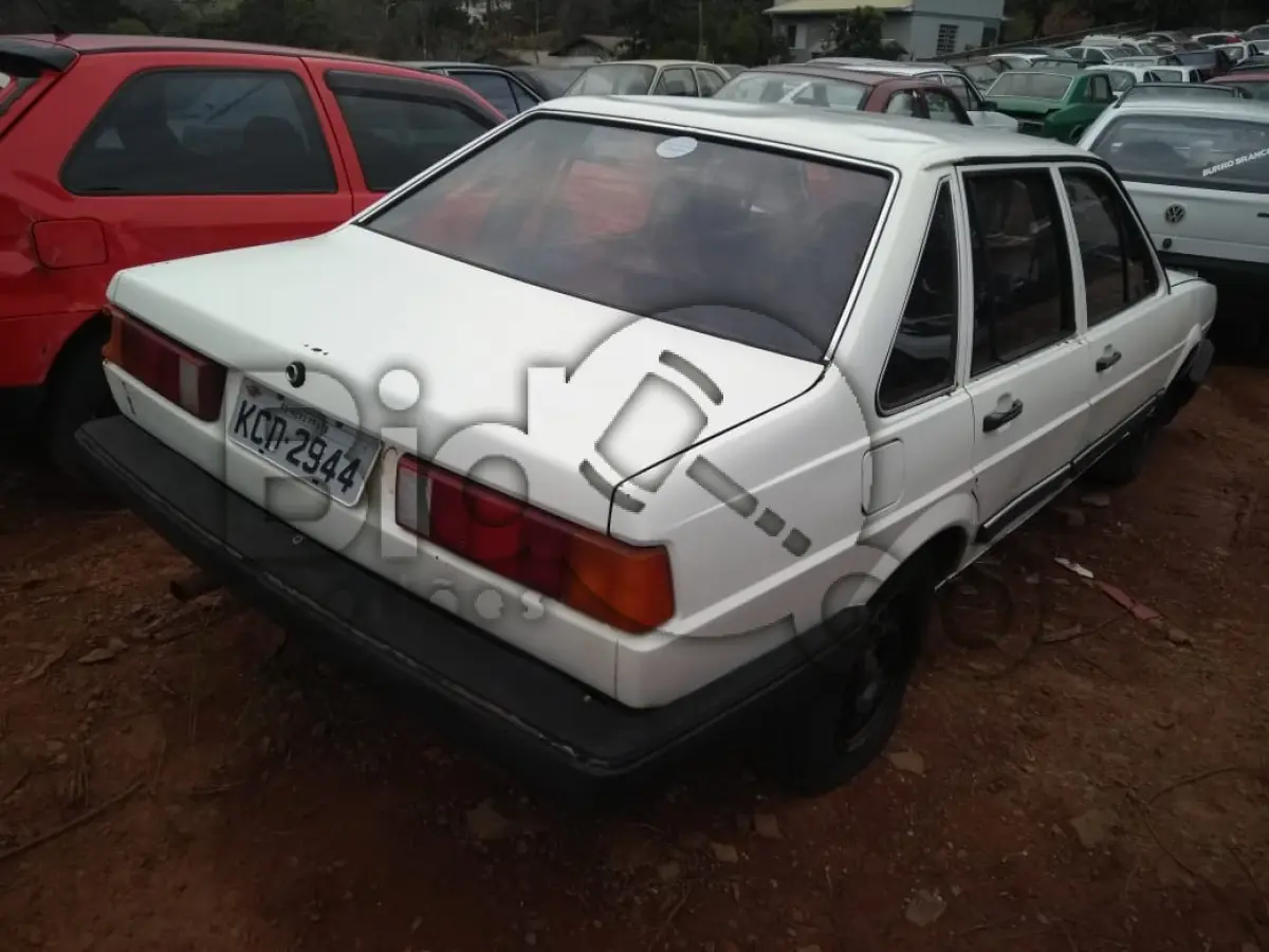 LOTE 270 - SUCATAS AUTOMOTIVAS