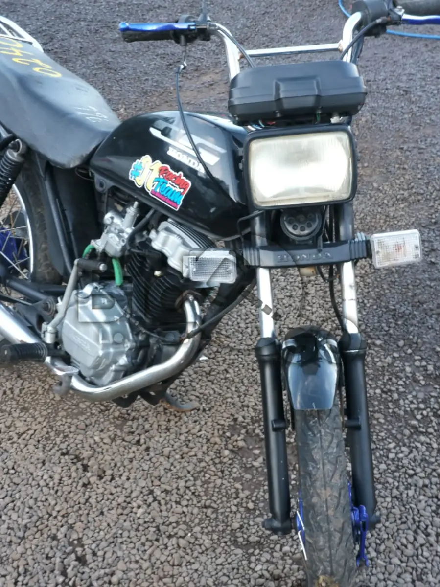 LOTE 240 - HONDA/CG 125 TODAY