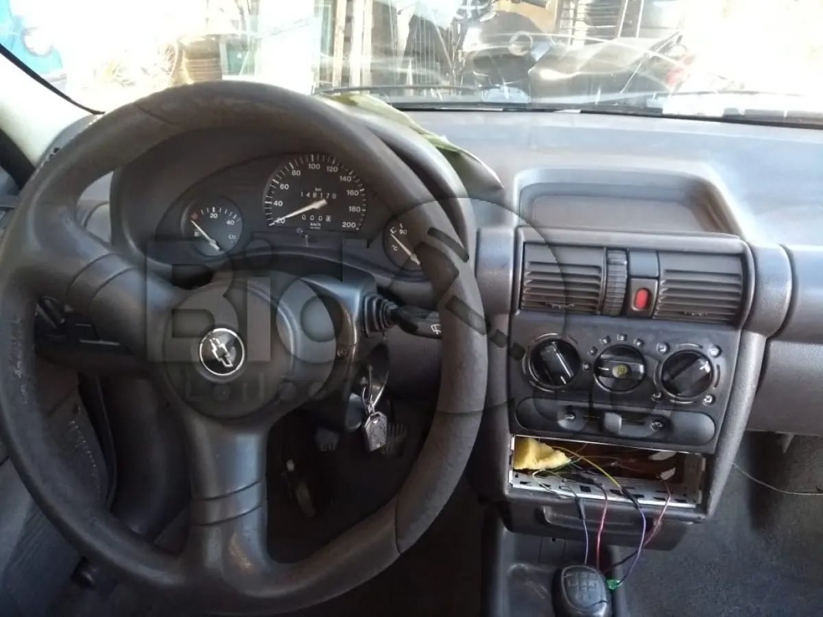 LOTE 302 - GM/CORSA SUPER