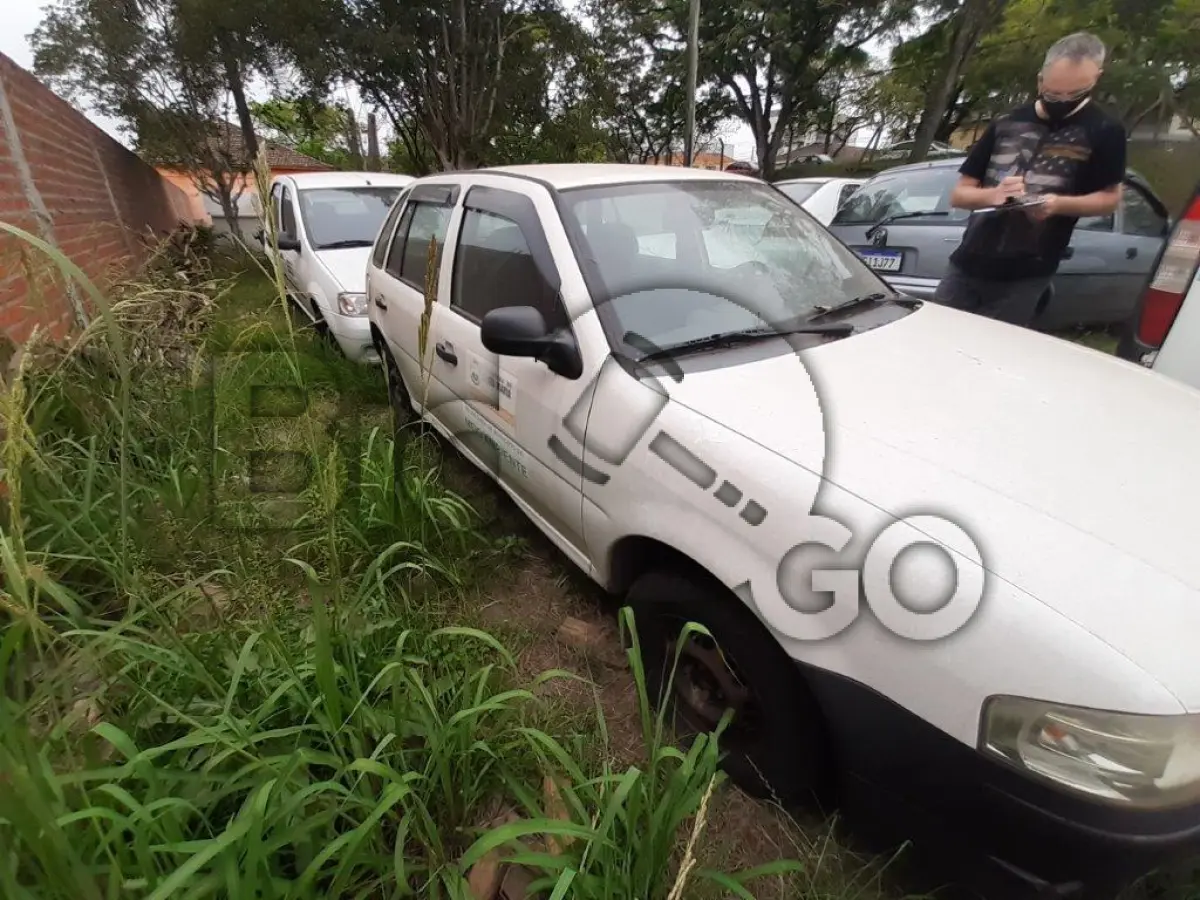 LOTE 036 - AUTOMÓVEL VW/GOL 1.0 Ano/modelo: 2006/2007