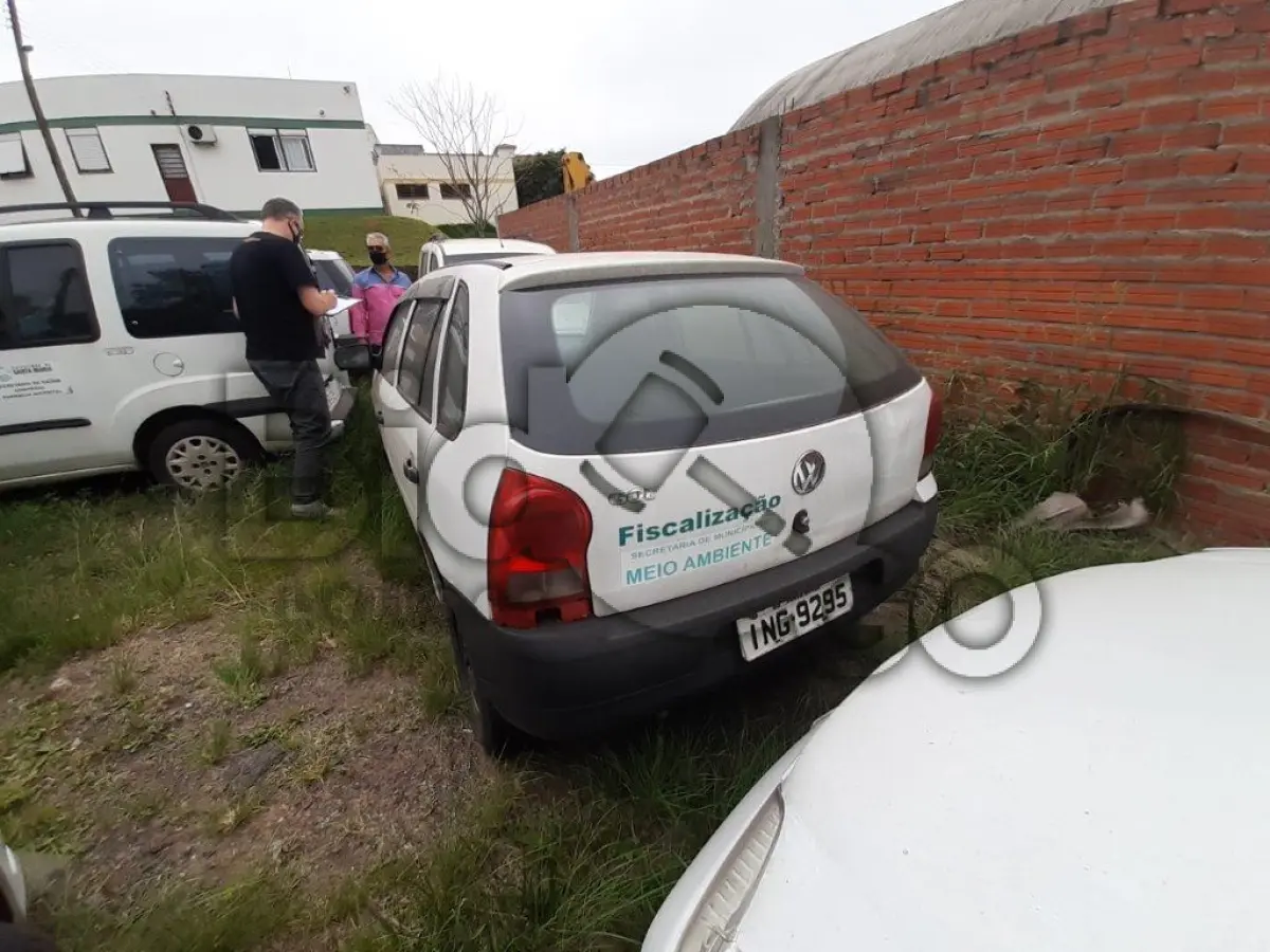 LOTE 036 - AUTOMÓVEL VW/GOL 1.0 Ano/modelo: 2006/2007
