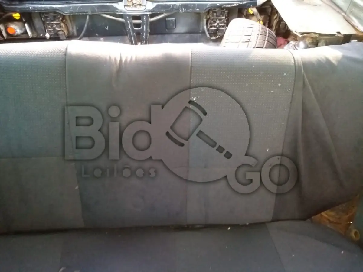 LOTE 268 - SUCATAS AUTOMOTIVAS