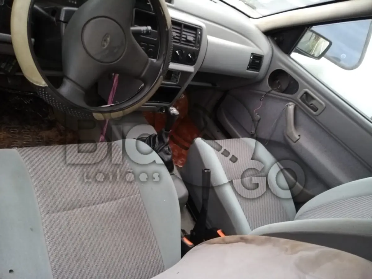 LOTE 272 - SUCATAS AUTOMOTIVAS