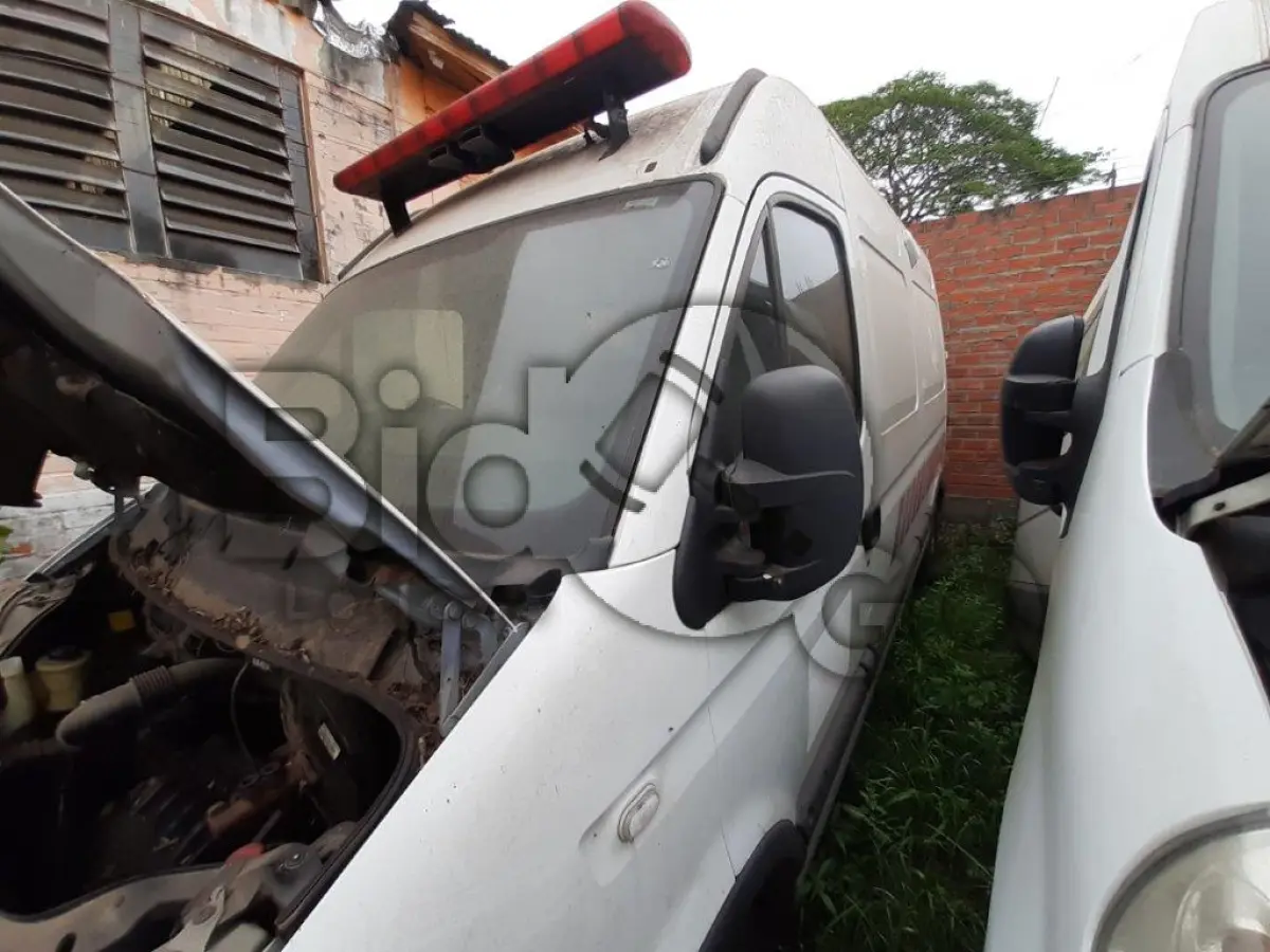 LOTE 030 - CAMINHONETE RENAULT/MASTER ALTECHAMB Ano/modelo: 2009/2010