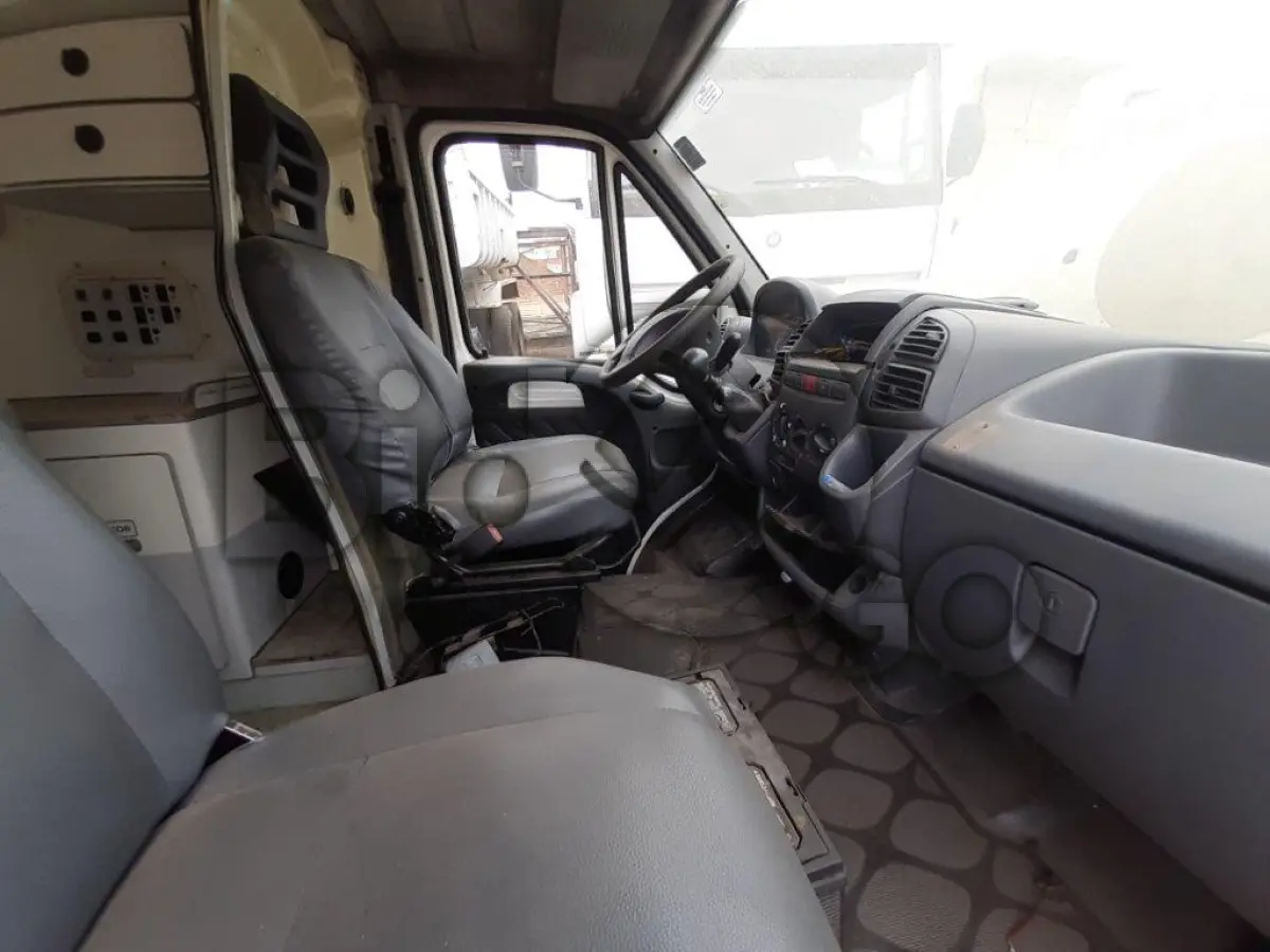 LOTE 033 - CAMIONETE FIAT/DUCATO MC RONTANAMB Ano/modelo: 2010/2011