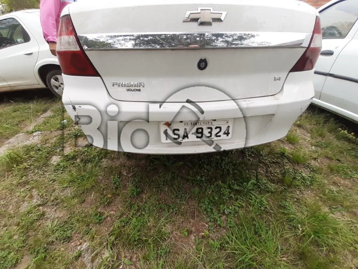 LOTE 035 - AUTOMÓVEL CHEVROLET/PRISMA 1.4L LT Ano/modelo: 2011/2012