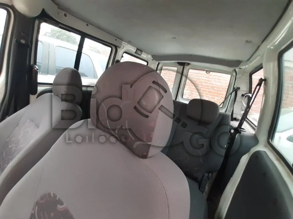 LOTE 027 - AUTOMÓVEL FIAT/DOBLO ELX 1.8 FLEX Ano/modelo: 2007/2008