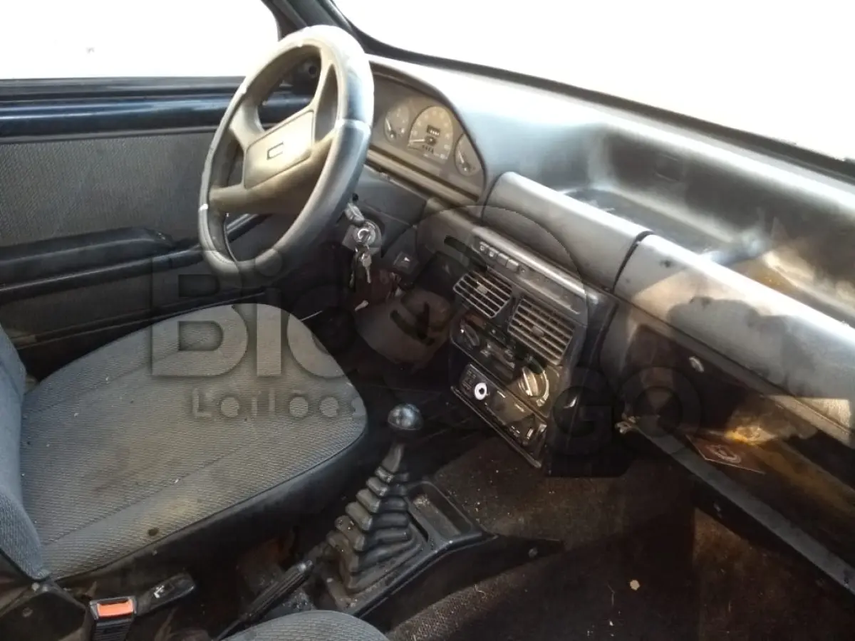 LOTE 271 - SUCATAS AUTOMOTIVAS