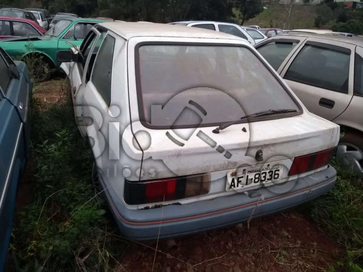 LOTE 272 - SUCATAS AUTOMOTIVAS