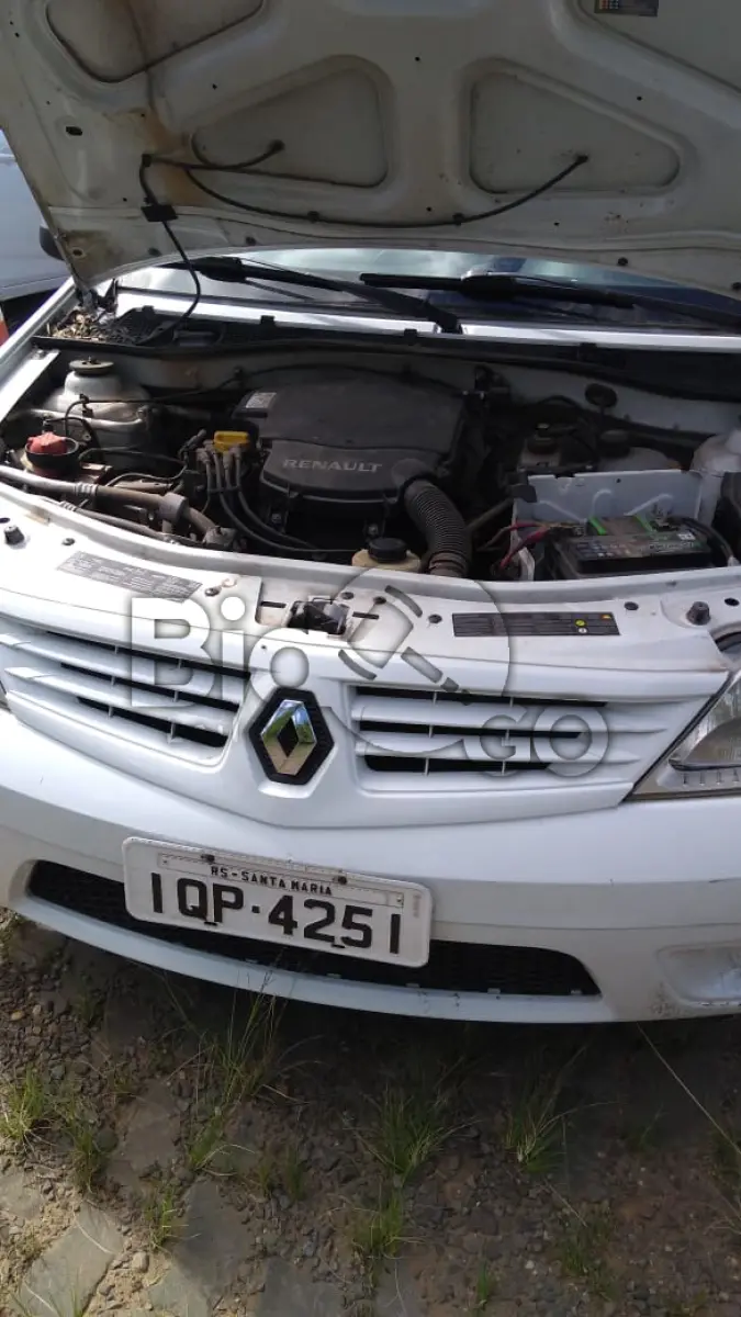 LOTE 044 - AUTOMÓVEL RENAULT/LOGAN EXP 16 Ano/modelo: 2010/2010