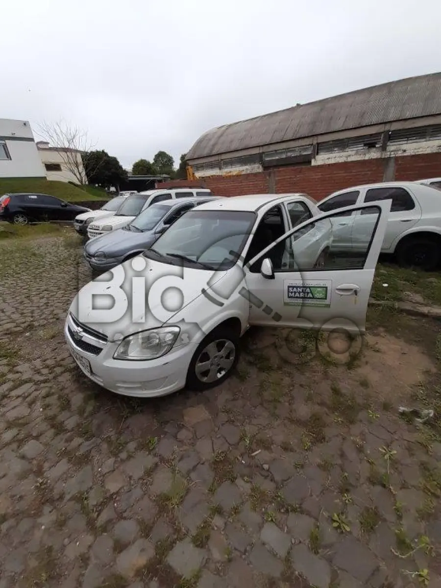 LOTE 051 - AUTOMÓVEL CHEVROLET/PRISMA 1.4L LT Ano/modelo: 2011/2012