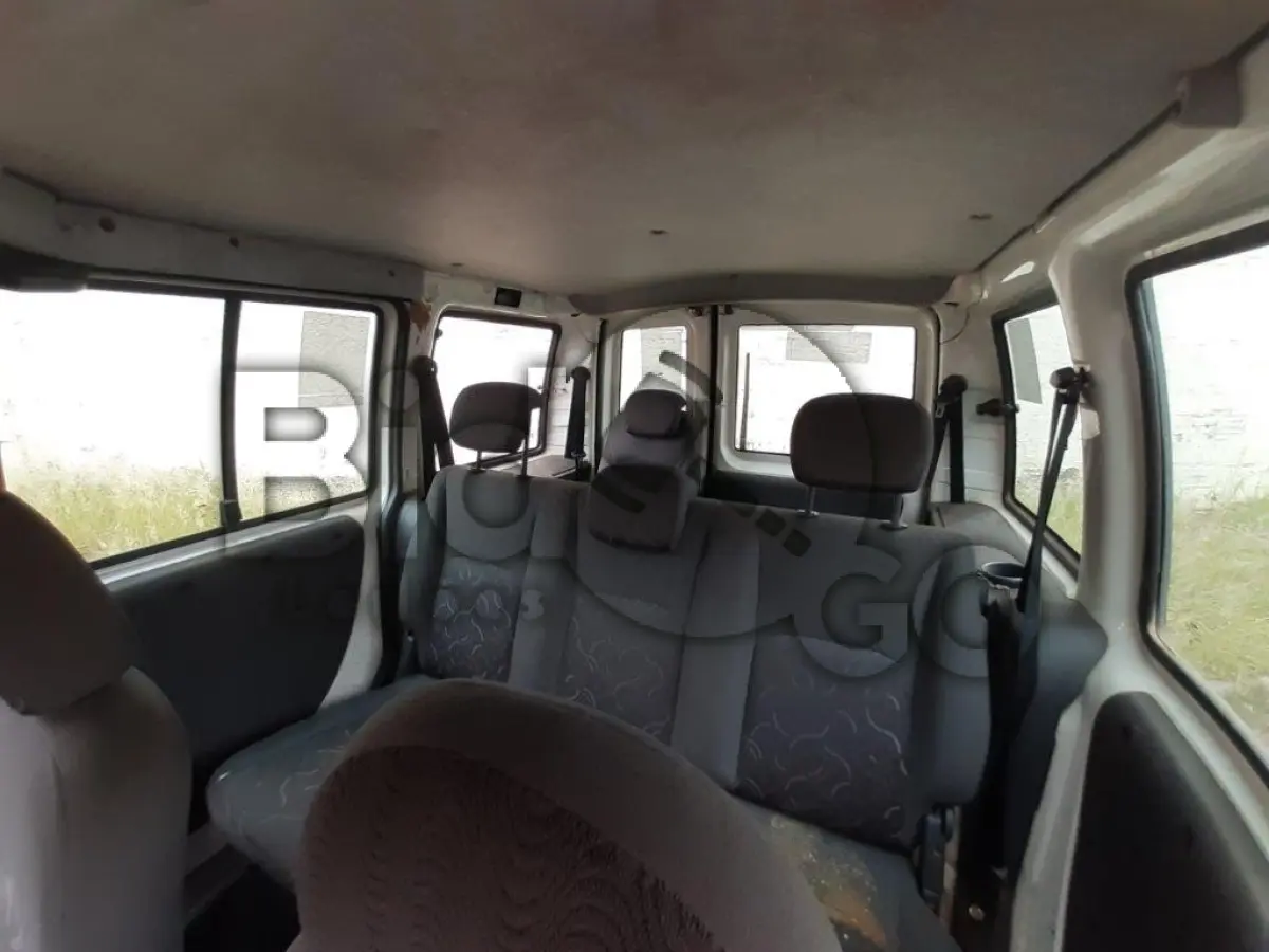 LOTE 028 - AUTOMÓVEL FIAT/DOBLO ELX 1.8 FLEX Ano/modelo: 2008/2009