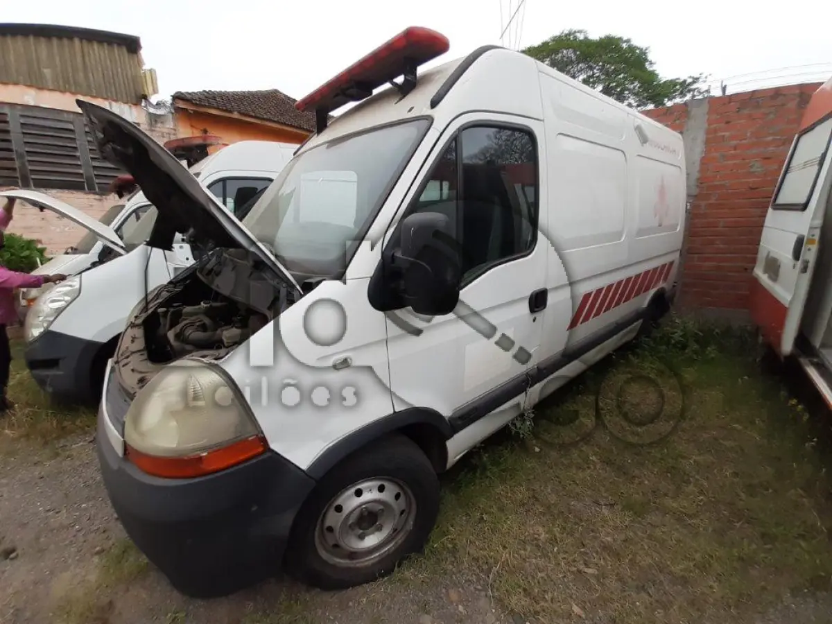 LOTE 029 - CAMINHONETE RENAULT/MASTER ALTECHAMB Ano/modelo: 2009/2010