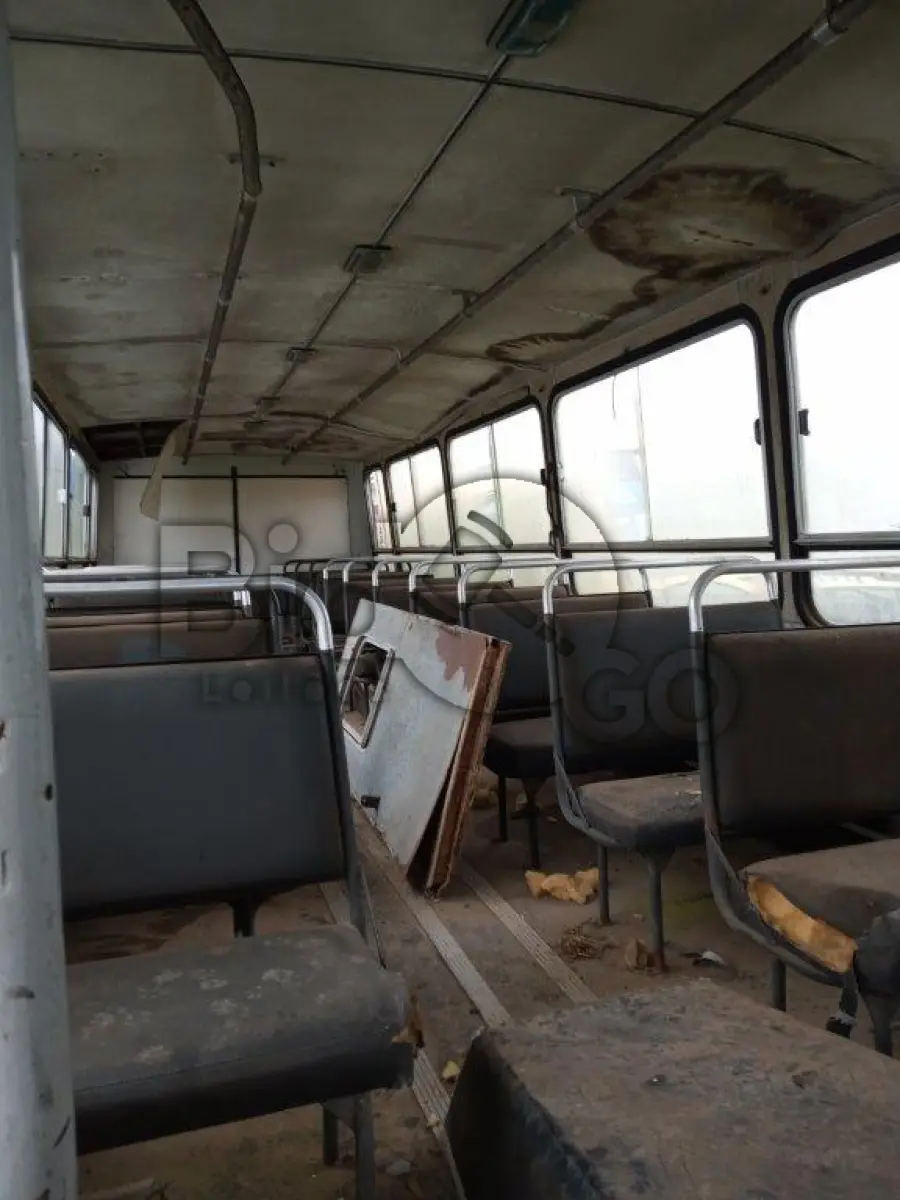LOTE 004 - ÔNIBUS  M.BENZ/LP 1113