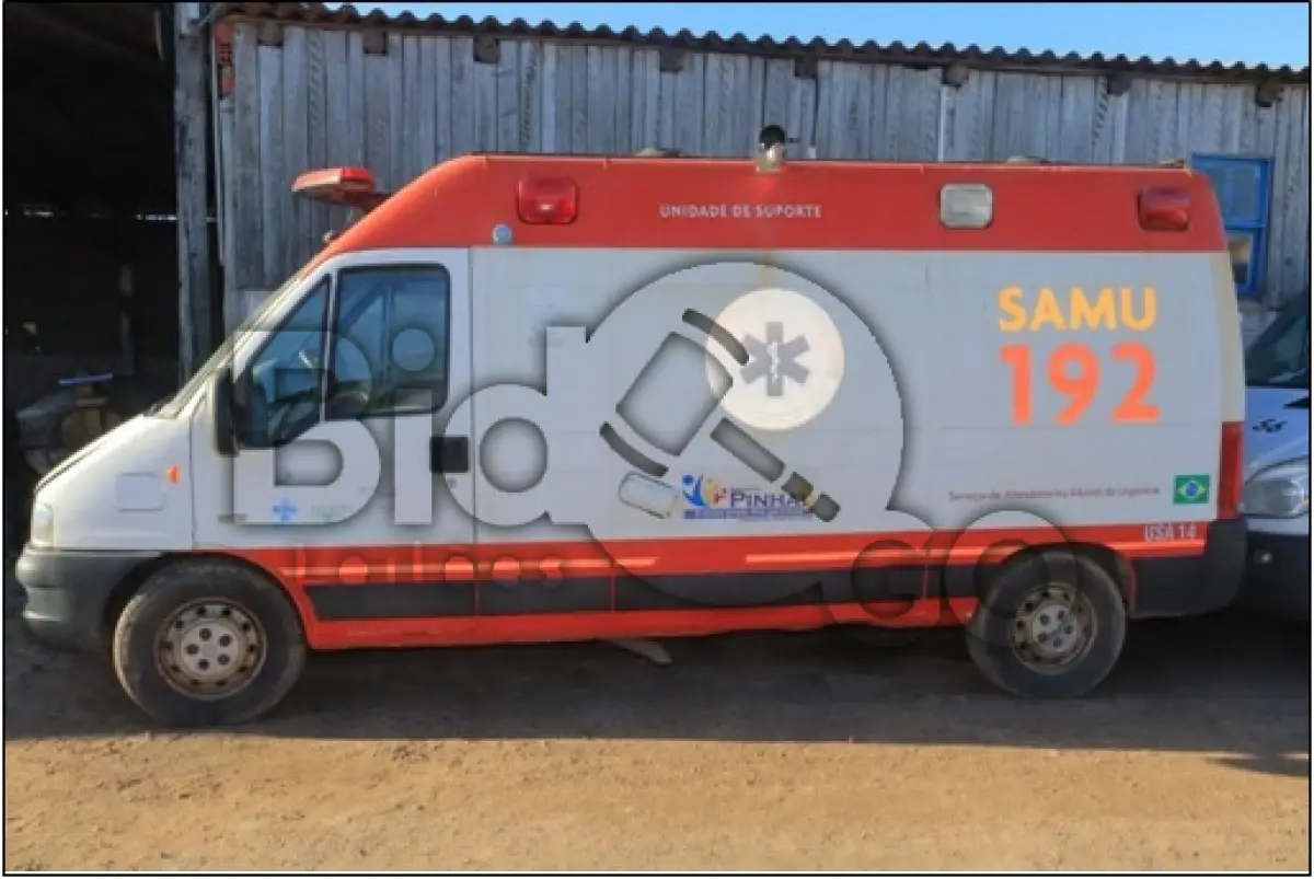 LOTE 005 - Boxer Ambulância, Motor: 2.3 Diesel, Ano fabricação/modelo: 2012/2013