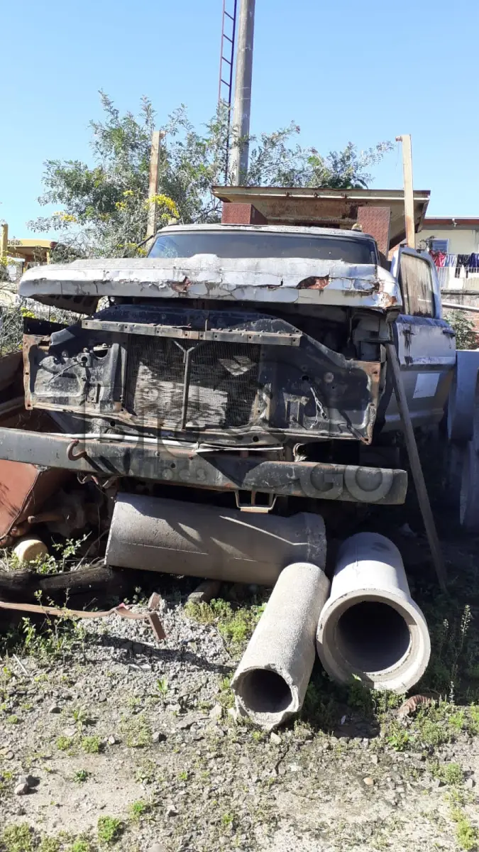 LOTE 001 - CAMINHÃO FORD 14000