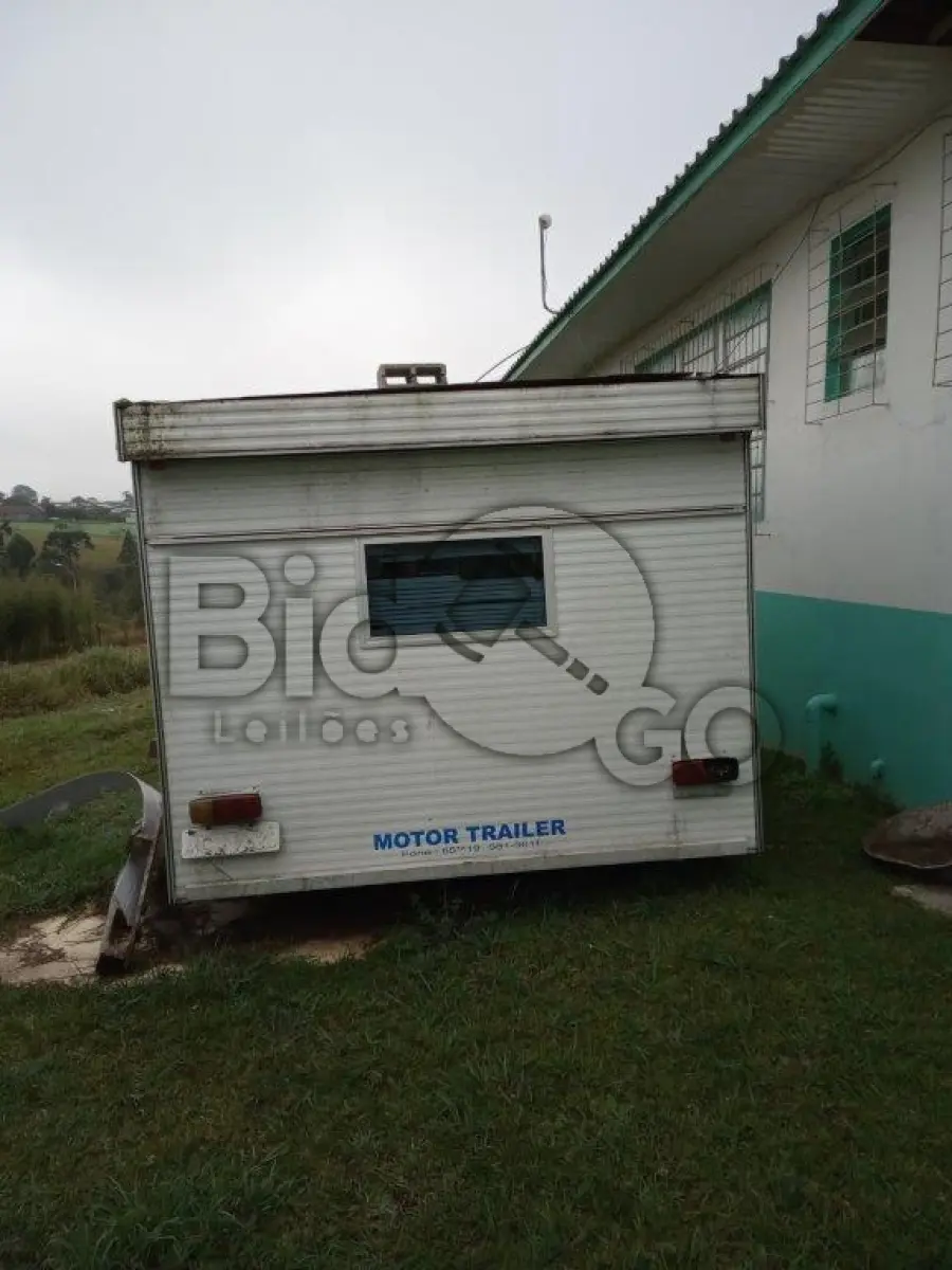 LOTE 006 - REBOQUE M. TRAILER ANDORINHA