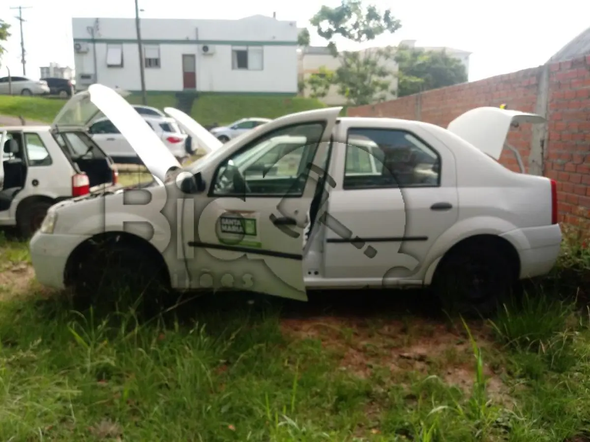 LOTE 002 - Automóvel RENAULT/LOGAN EXP 16, Ano/modelo: 2010/2010