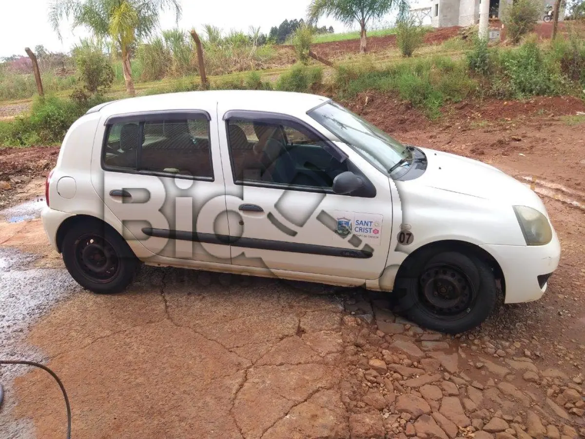 LOTE 002 - RENAULT CLIO - ANO 2007