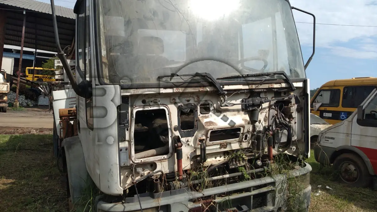 LOTE 004 - CAMINHÃO IVECO FIAT ME EUROCARGO