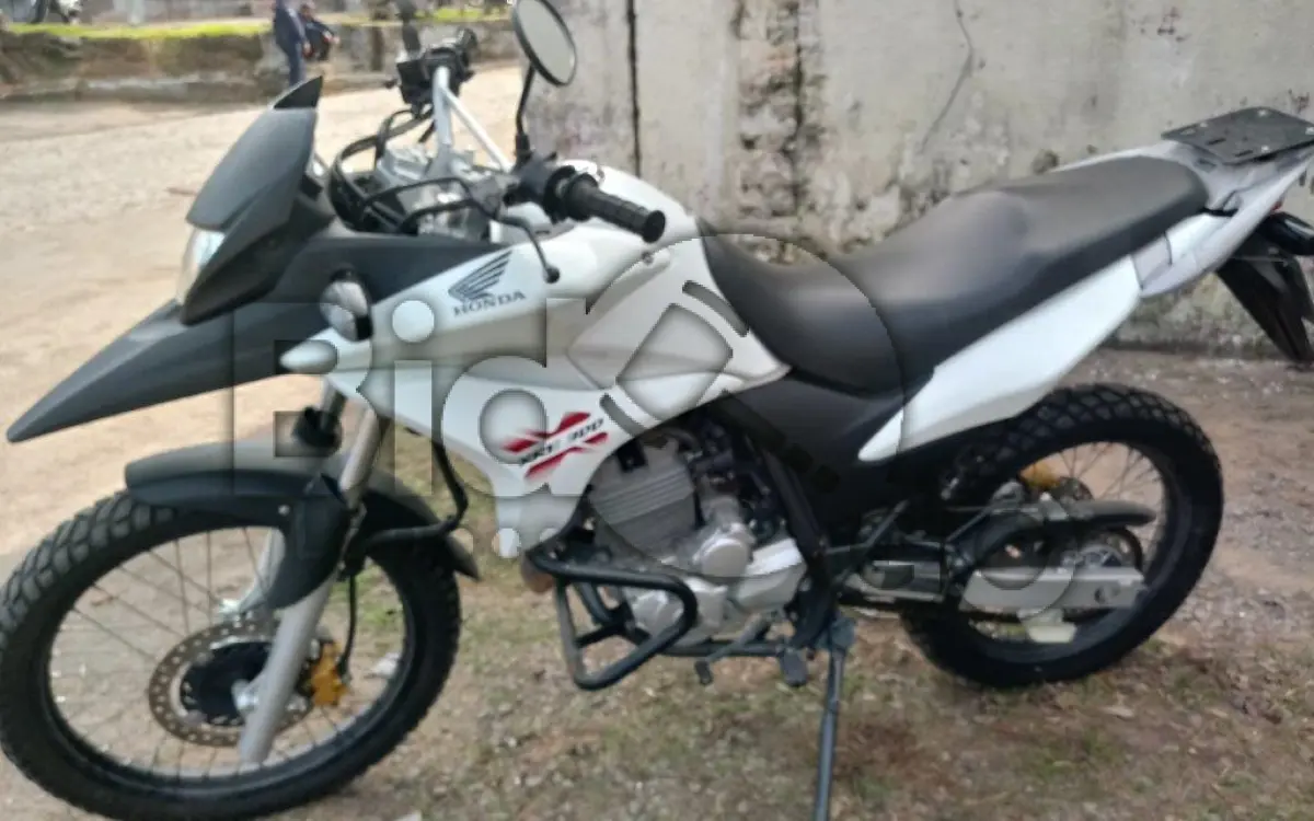 LOTE 022 - Motocicleta HONDA/XRE 300, Ano/modelo: 2012/2012