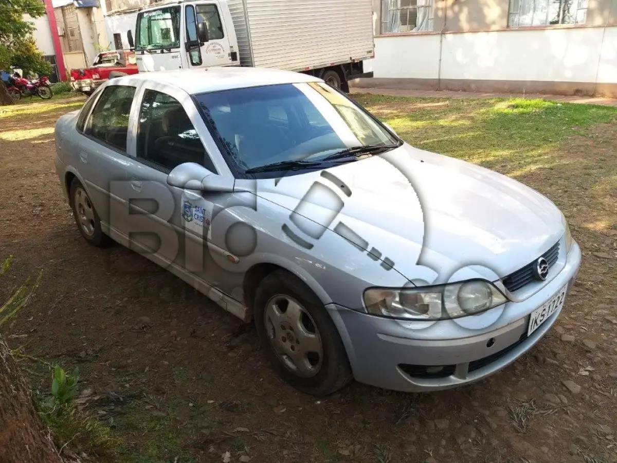LOTE 006 - AUTOMÓVEL GM VECTRA GLS - ANO/MODELO 2002