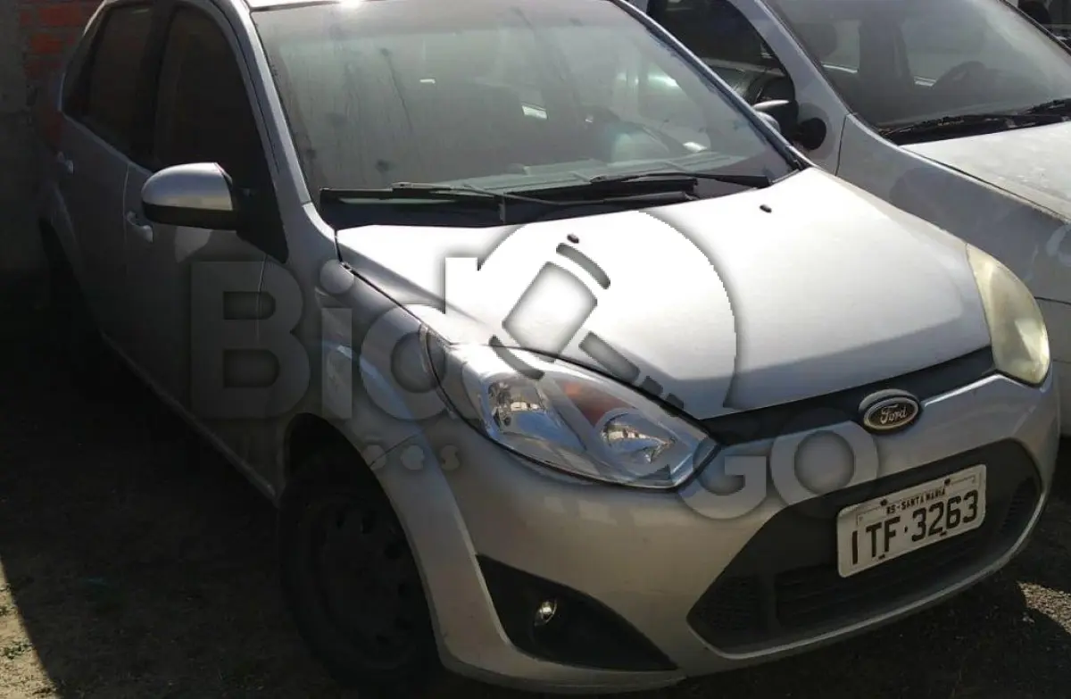 LOTE 006 - Automóvel FORD/FIESTA SEDAN1.6FLEX, Ano/modelo: 2012/2013