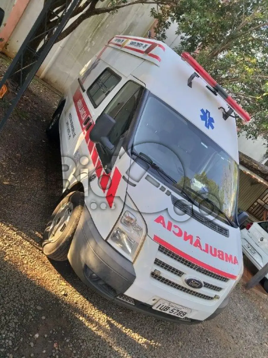 LOTE 007 - AMBULÂNCIA FORD TRANSIT TCA AMB - ANO/MODELO 2012 -