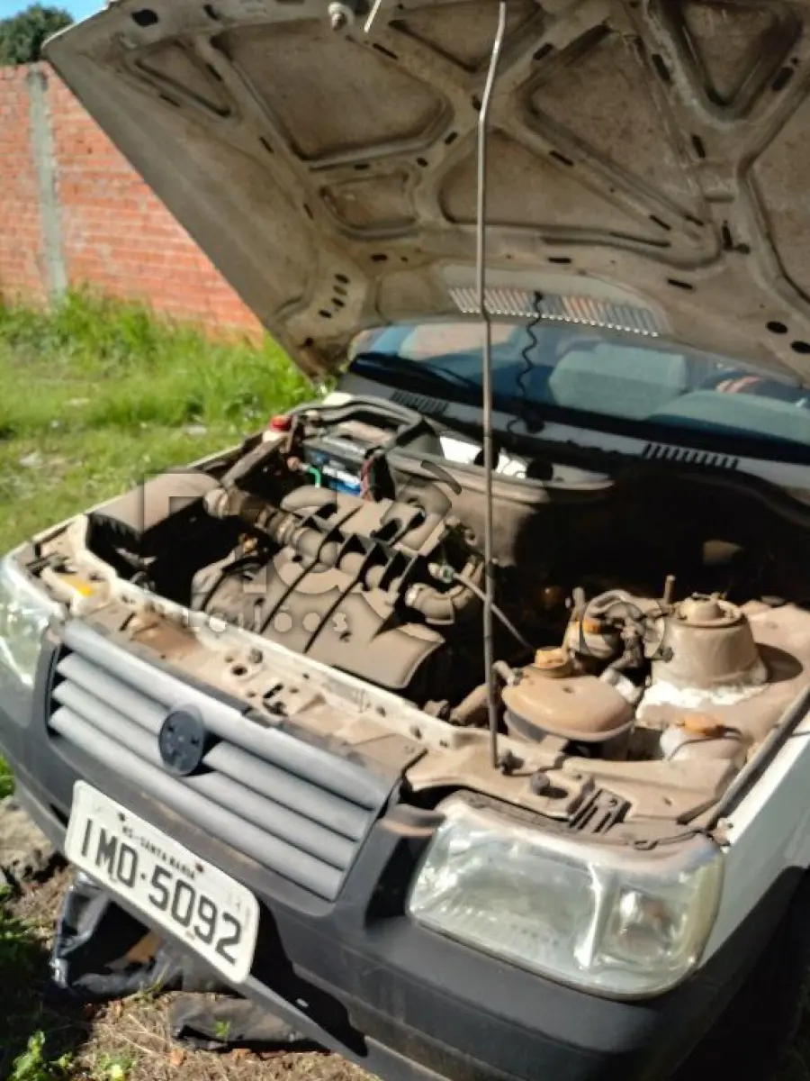 LOTE 003 - Automóvel FIAT/UNO MILLE FIRE FLEX,Ano/modelo: 2005/2006