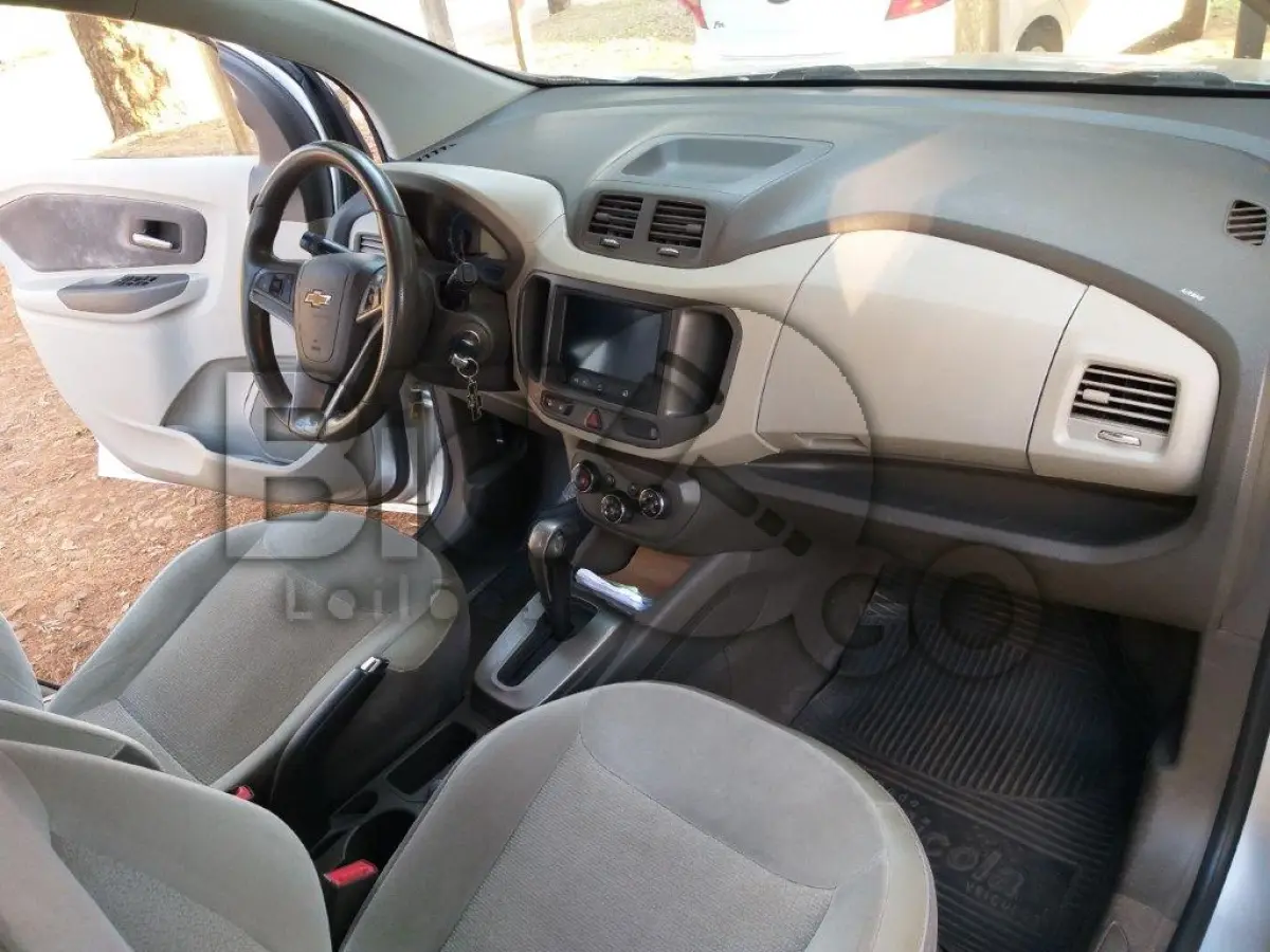 LOTE 004 - AUTOMÓVEL GM SPIN LTZ - 5 PORTAS, 7 LUGARES