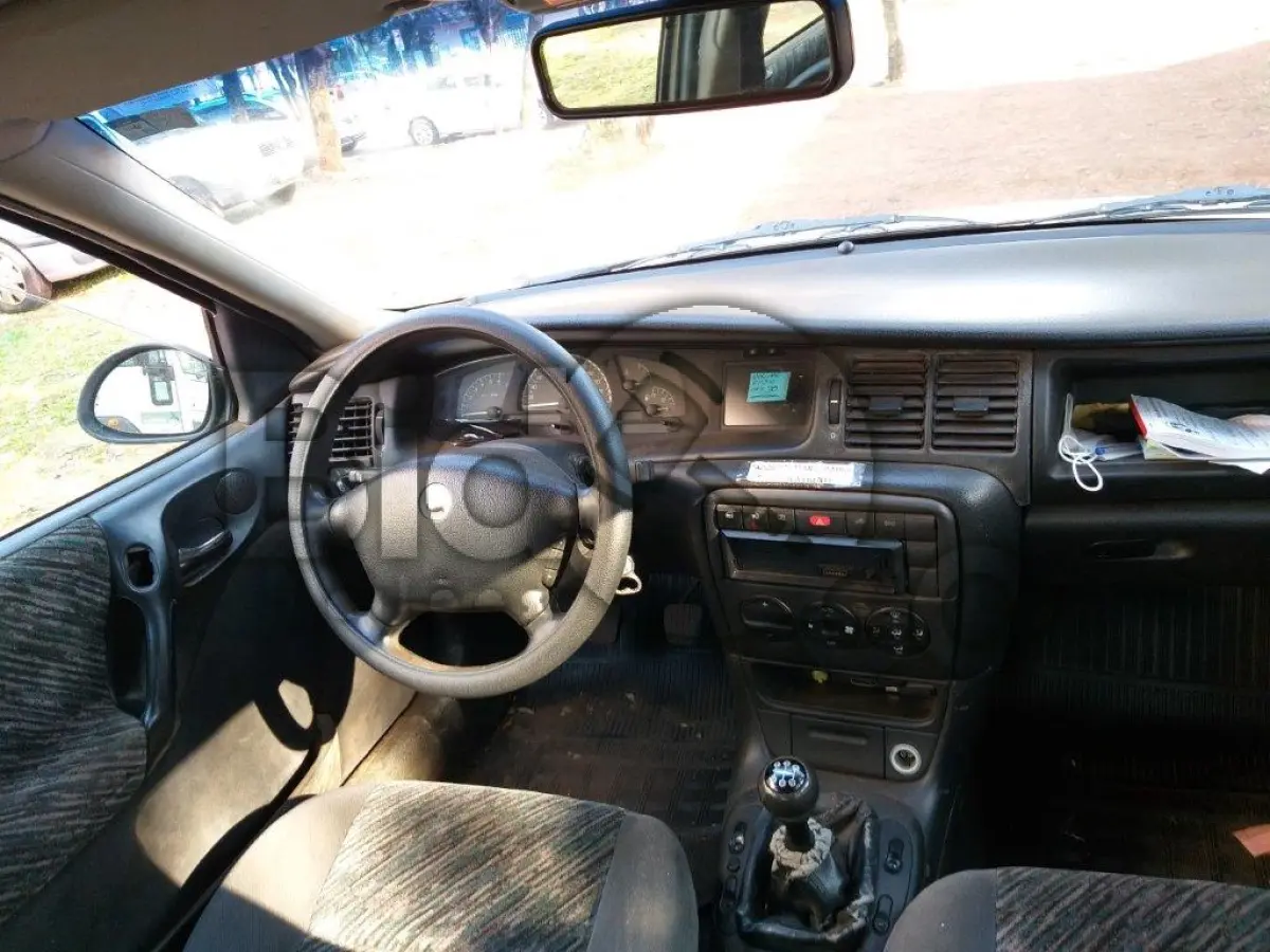 LOTE 006 - AUTOMÓVEL GM VECTRA GLS - ANO/MODELO 2002