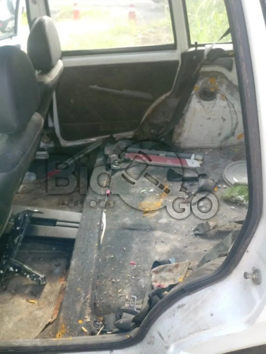 LOTE 003 - Automóvel FIAT/UNO MILLE FIRE FLEX,Ano/modelo: 2005/2006