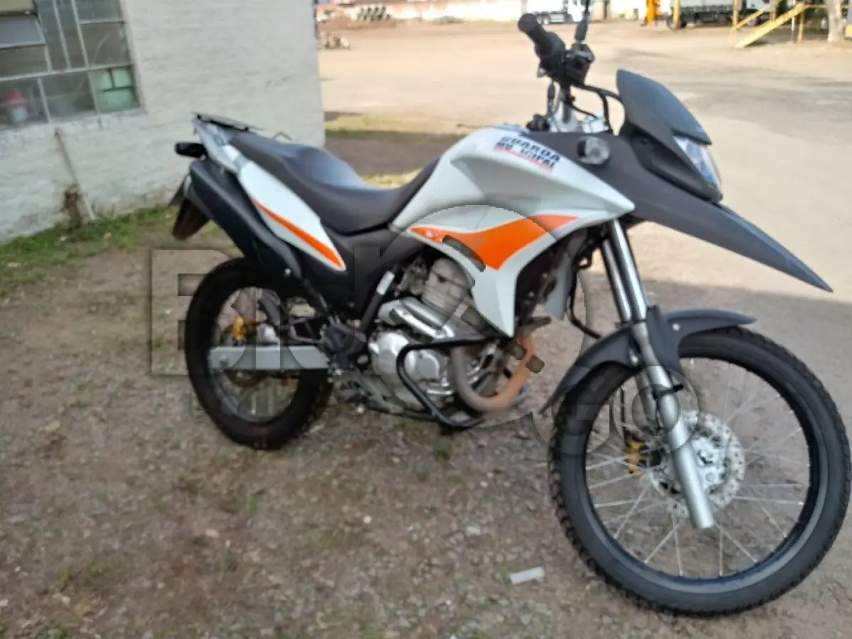 LOTE 020 - Motocicleta HONDA/XRE 300, Ano/modelo: 2012/2012