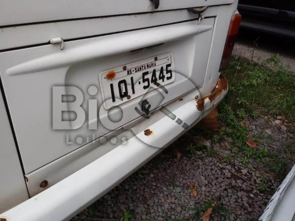 LOTE 012 - Camioneta VW/KOMBI, Ano/modelo: 2009/2010