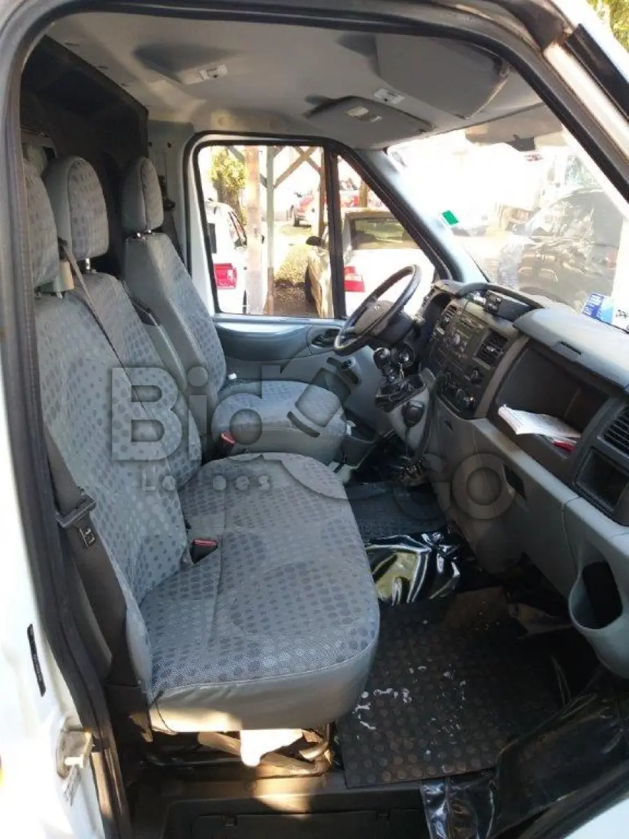 LOTE 007 - AMBULÂNCIA FORD TRANSIT TCA AMB - ANO/MODELO 2012 -